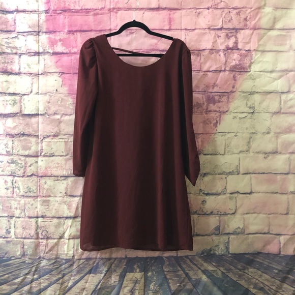 Burgundy to the knee dress - Picture 1 of 2